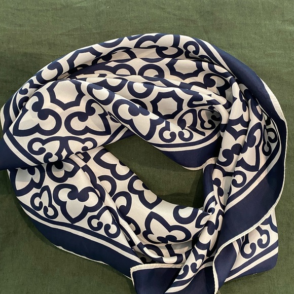 Mid century silky scarf. Proper vintage - Picture 2 of 2